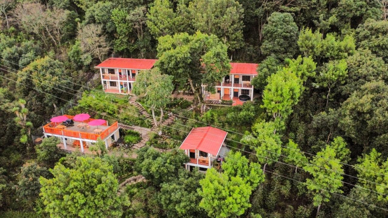 Rancho Fortaleza -Hotel & Spa- San Antonio Palopó エクステリア 写真