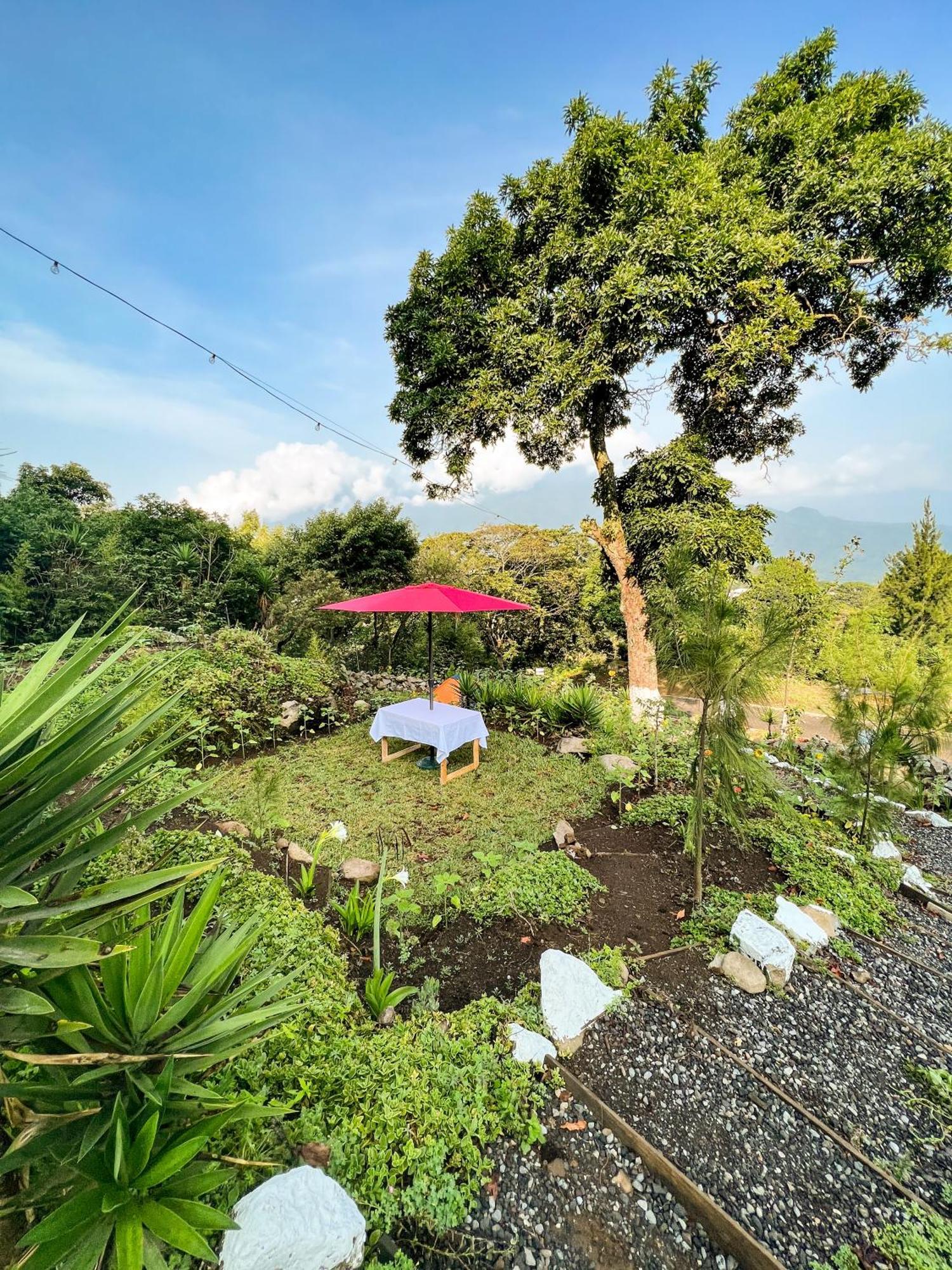 Rancho Fortaleza -Hotel & Spa- San Antonio Palopó エクステリア 写真